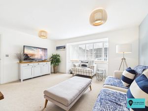 Living Room- click for photo gallery